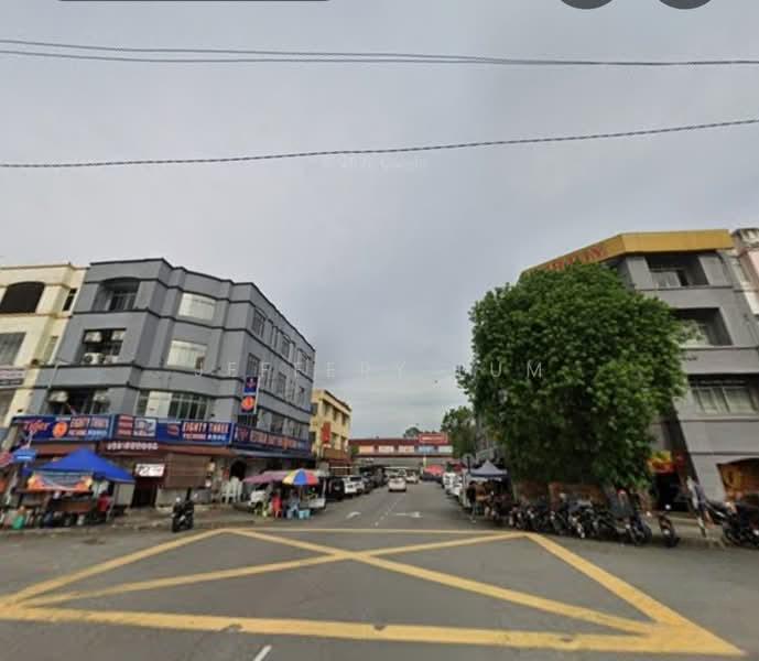 Shop @ Bandar Puchong Utama - 2