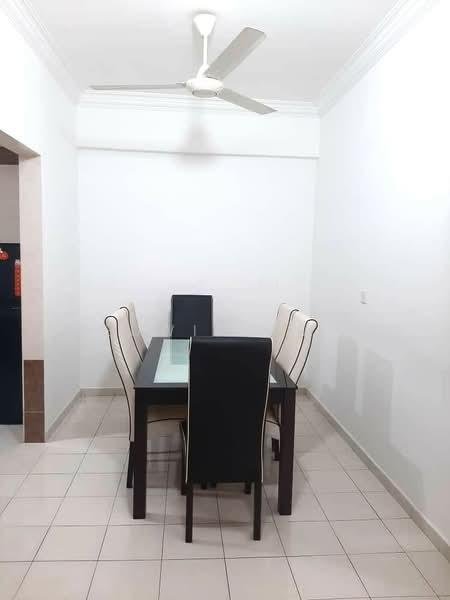 Putra Place Condominium - 4