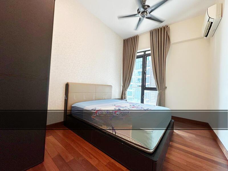 The LIGHT COLLECTION II - 1