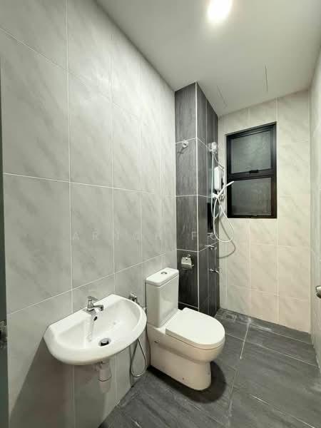 Straits View - 5