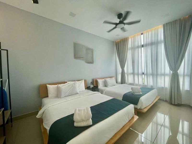 Twin Tower Residence - 2