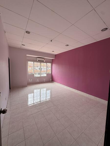 Bandar Bukit Tinggi 2 - 1