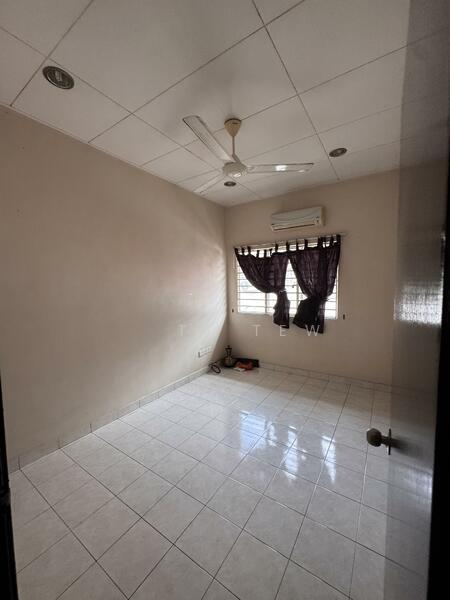 Bandar Bukit Tinggi 2 - 4