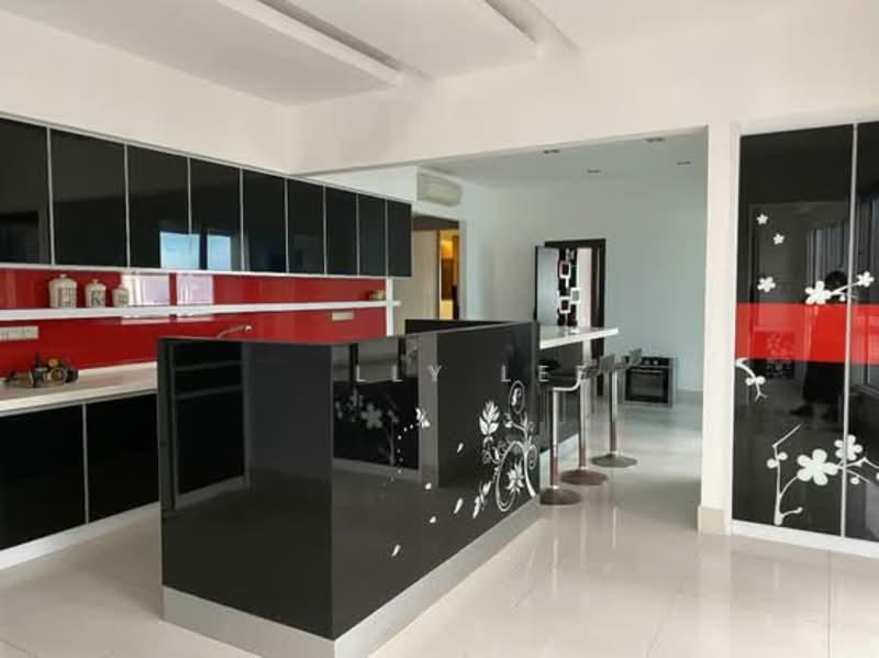 The Cove Condominium - 4