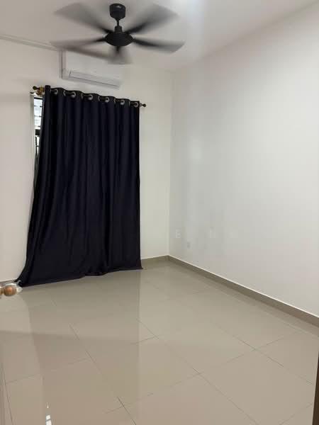 Taman Austin Duta 4 - 4
