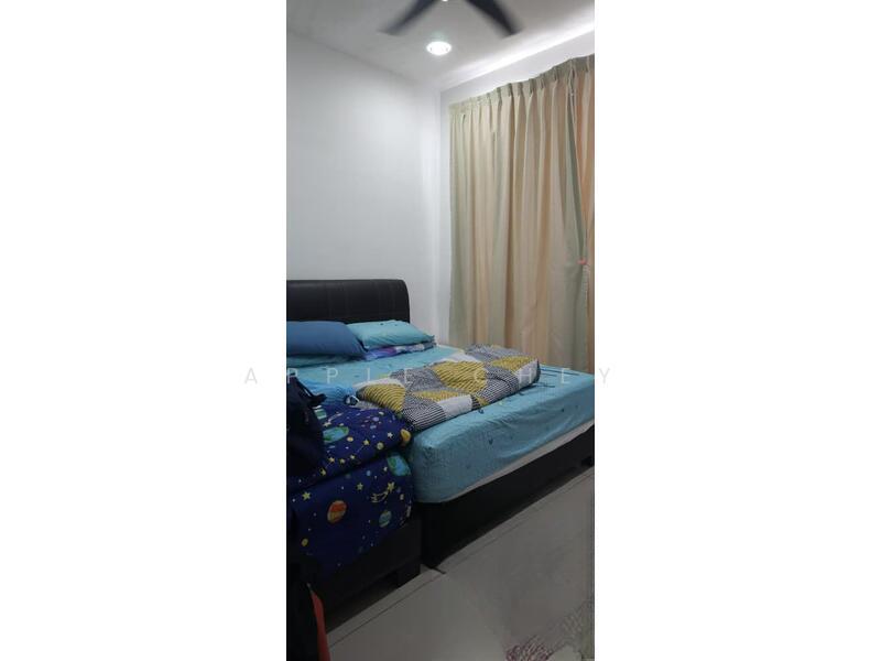 M Condominium @ Larkin - 5