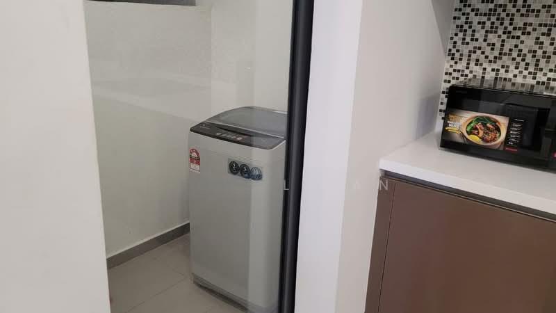 Seventeen Mall & Residences (Biji Living) - 5