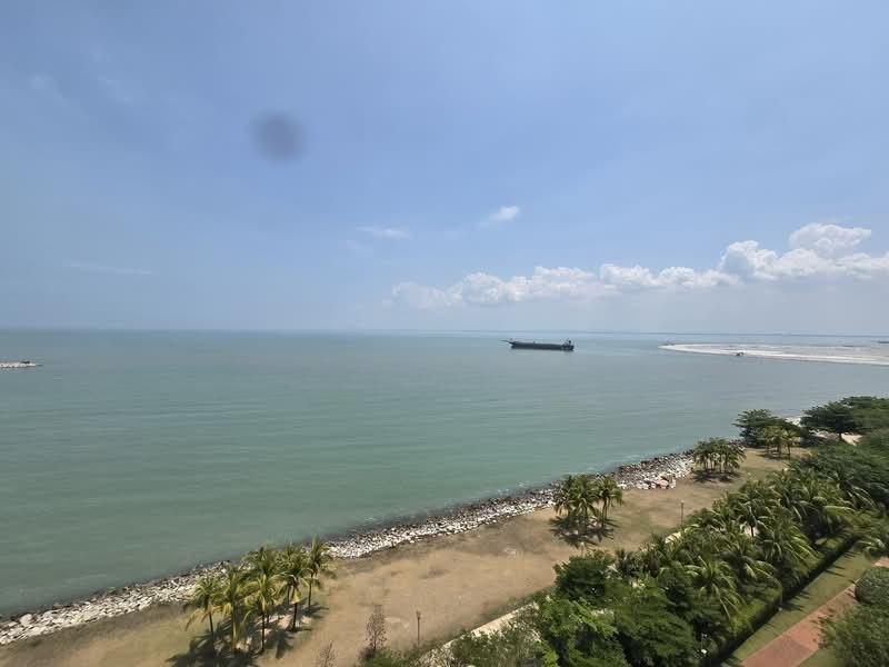 Quayside Seafront Resort Condominiums - 3