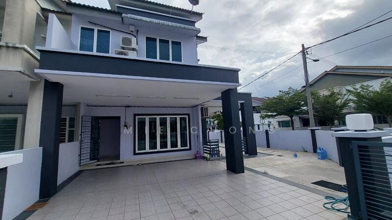 Botani Seri Sutera Double Storey Corner House Fully Furnished For Sale - 1