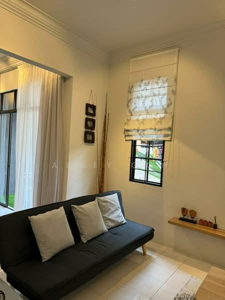 Taman Idaman - 5