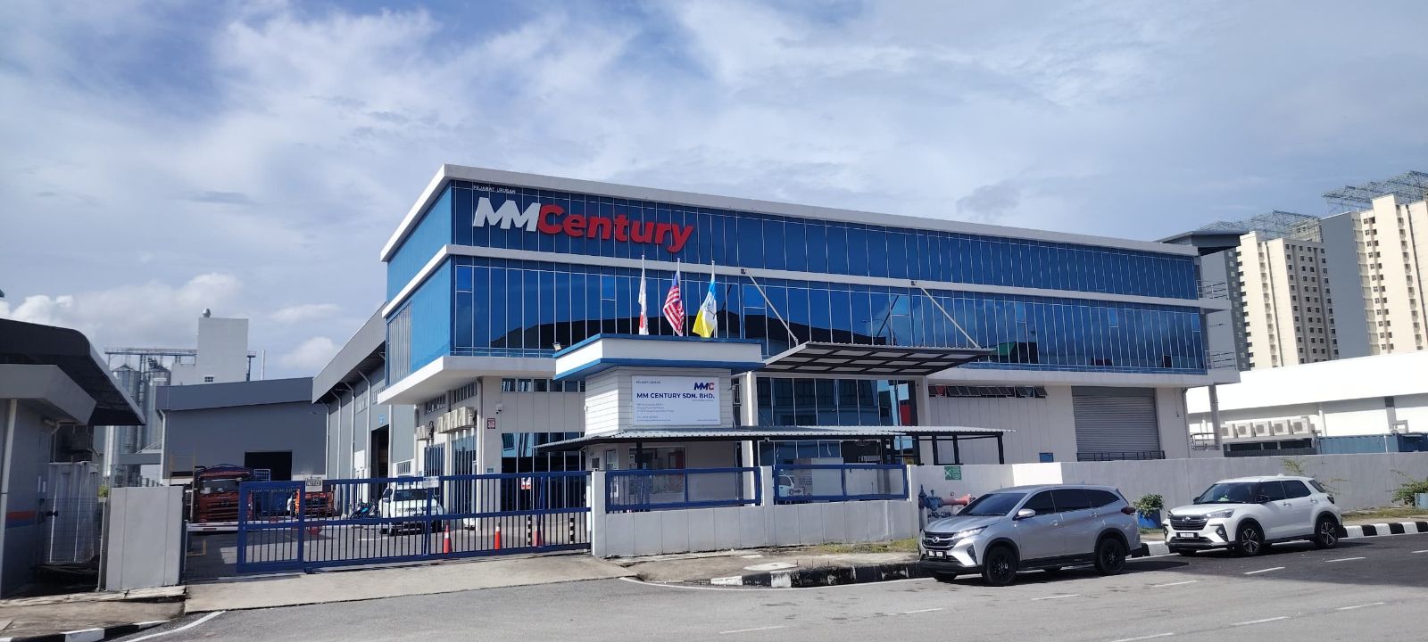 MM Century image 2