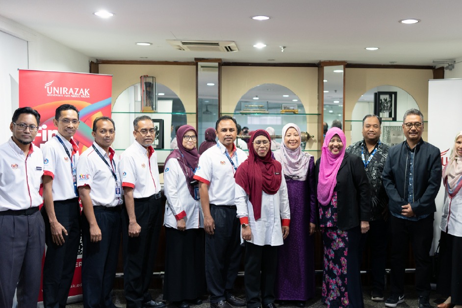 Universiti Tun Abdul Razak image 1