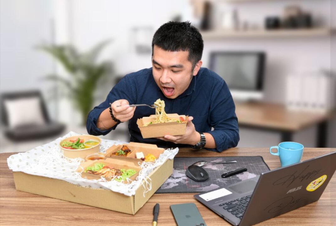 Runningmen Catering image 3