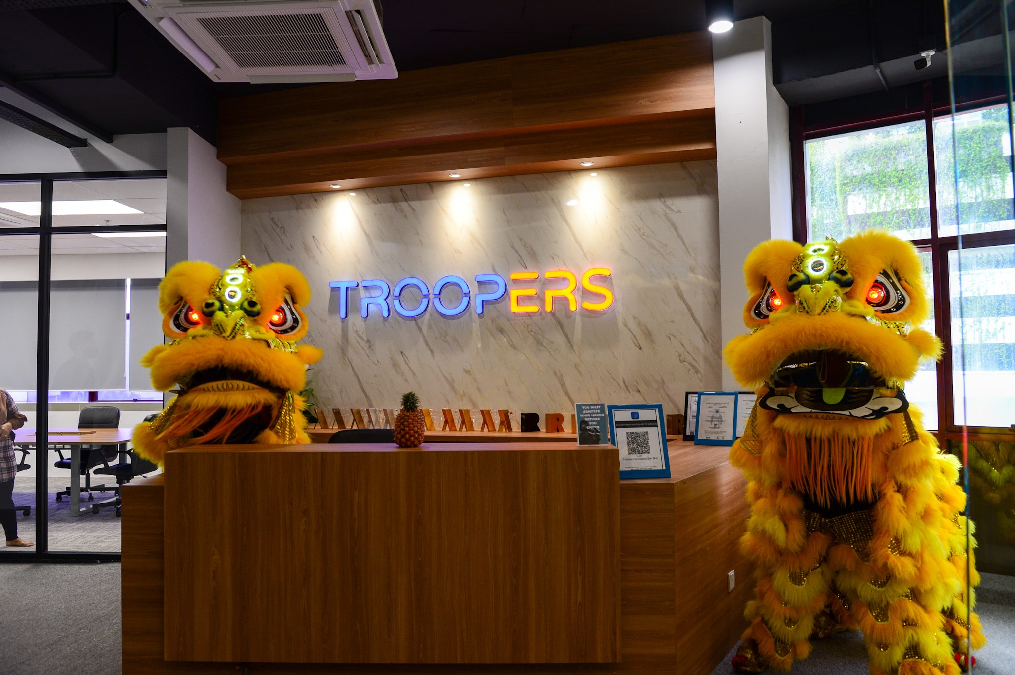TROOPERS image 3