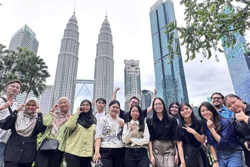 A PLUS EDU SDN. BHD. image 1